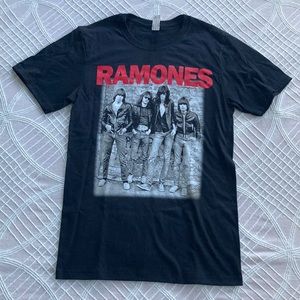NWOT-Ramones T-Shirt